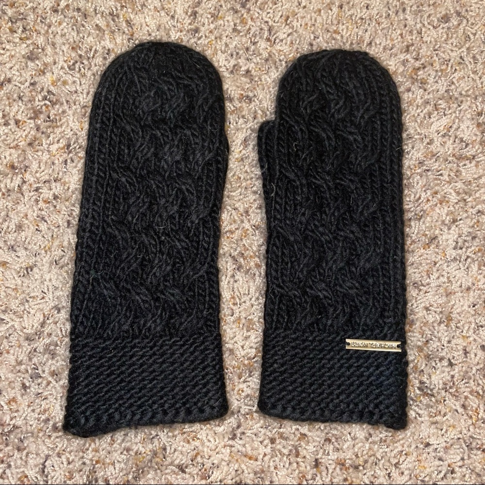 Michael Kors Mittens - NWOT